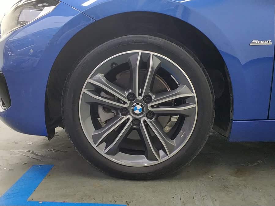BMW 1 Series 2018, фото 6