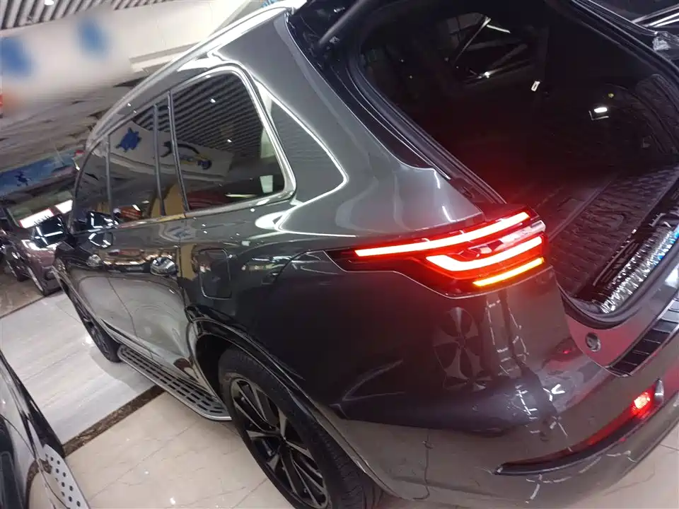 Li Auto Ideal ONE