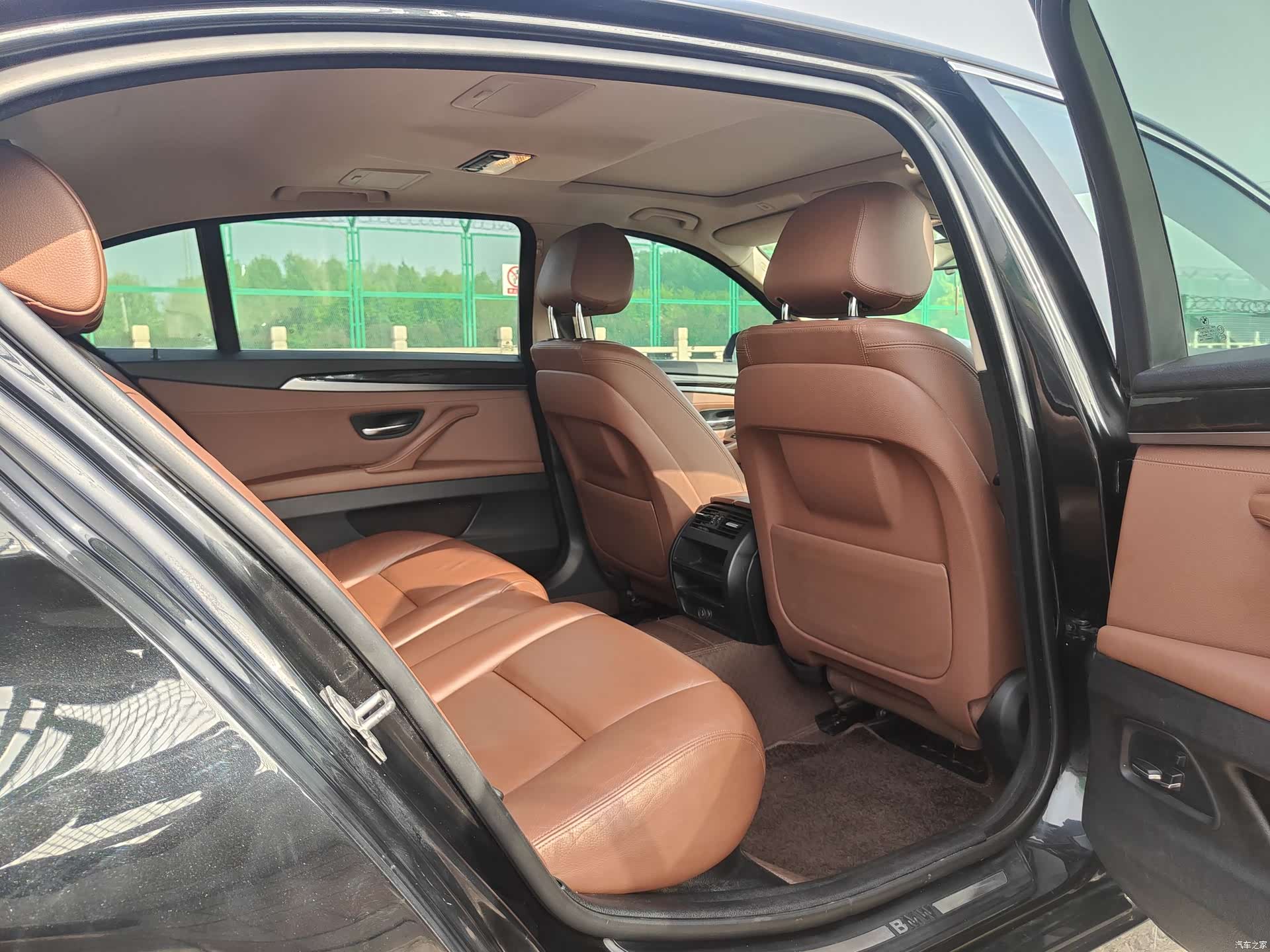 BMW 5 Series, 2017 9