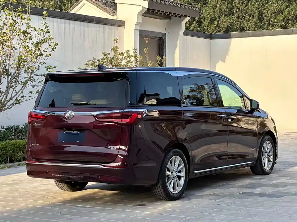 Buick GL8