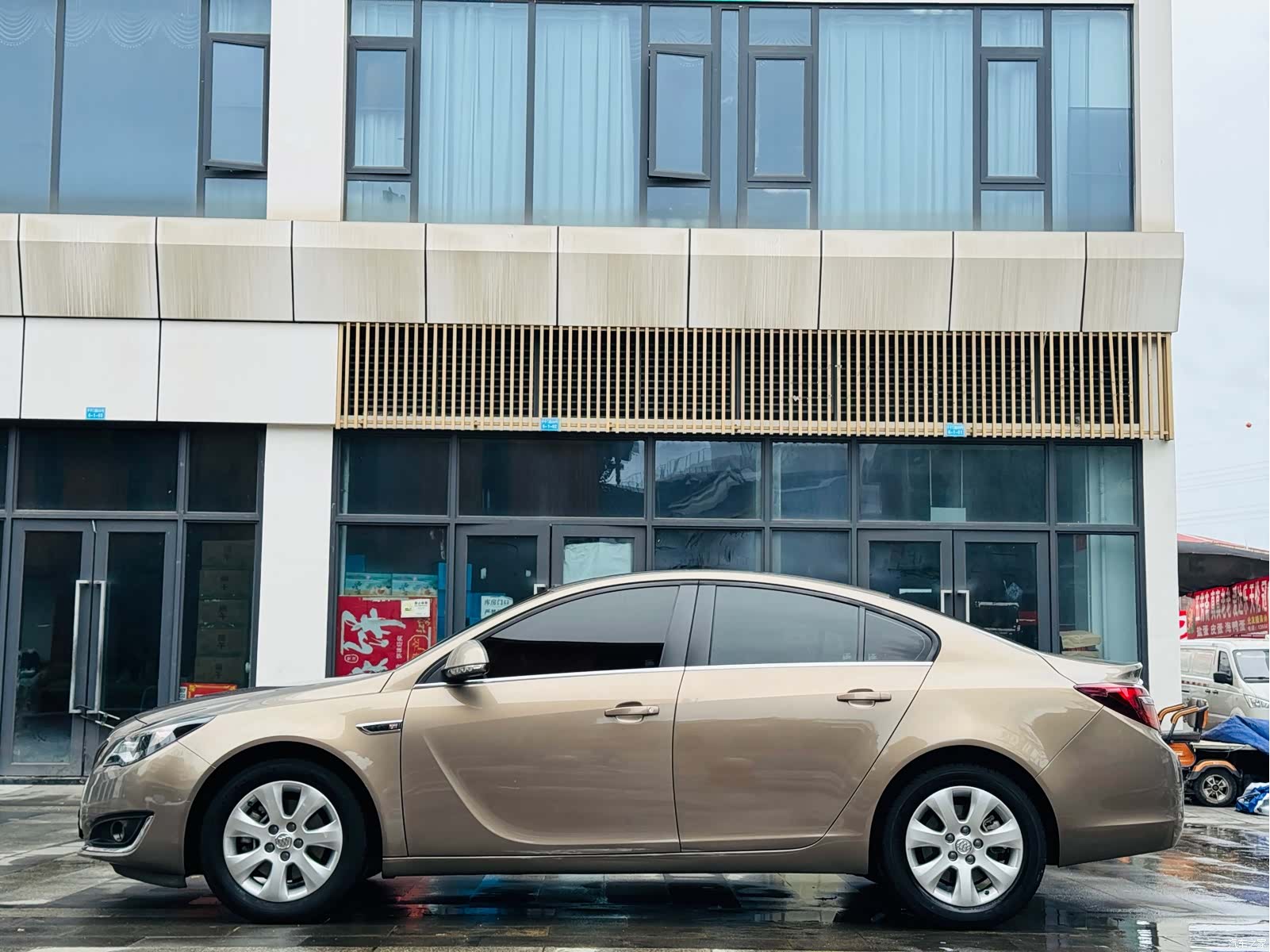 Buick Regal, 2017 4