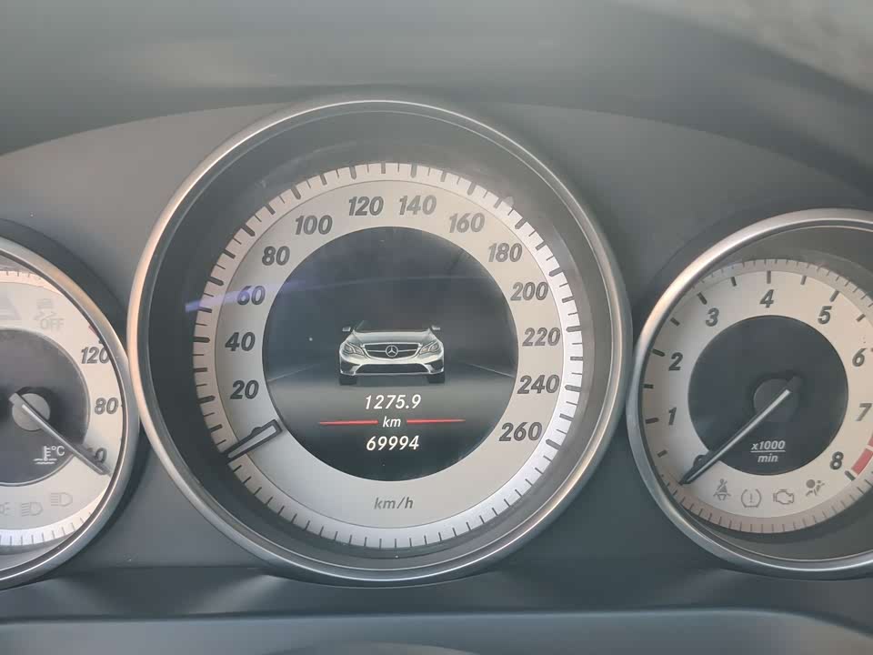 Mercedes-Benz E-class Mercedes-Benz E-class