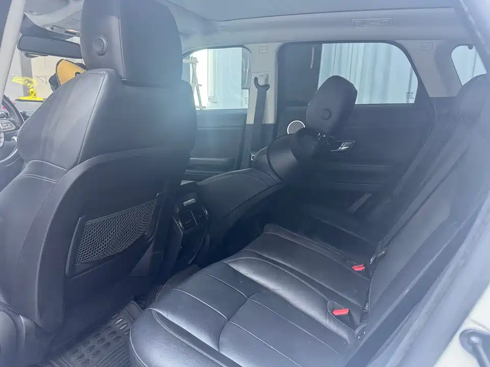 Land Rover Range Rover Aurora