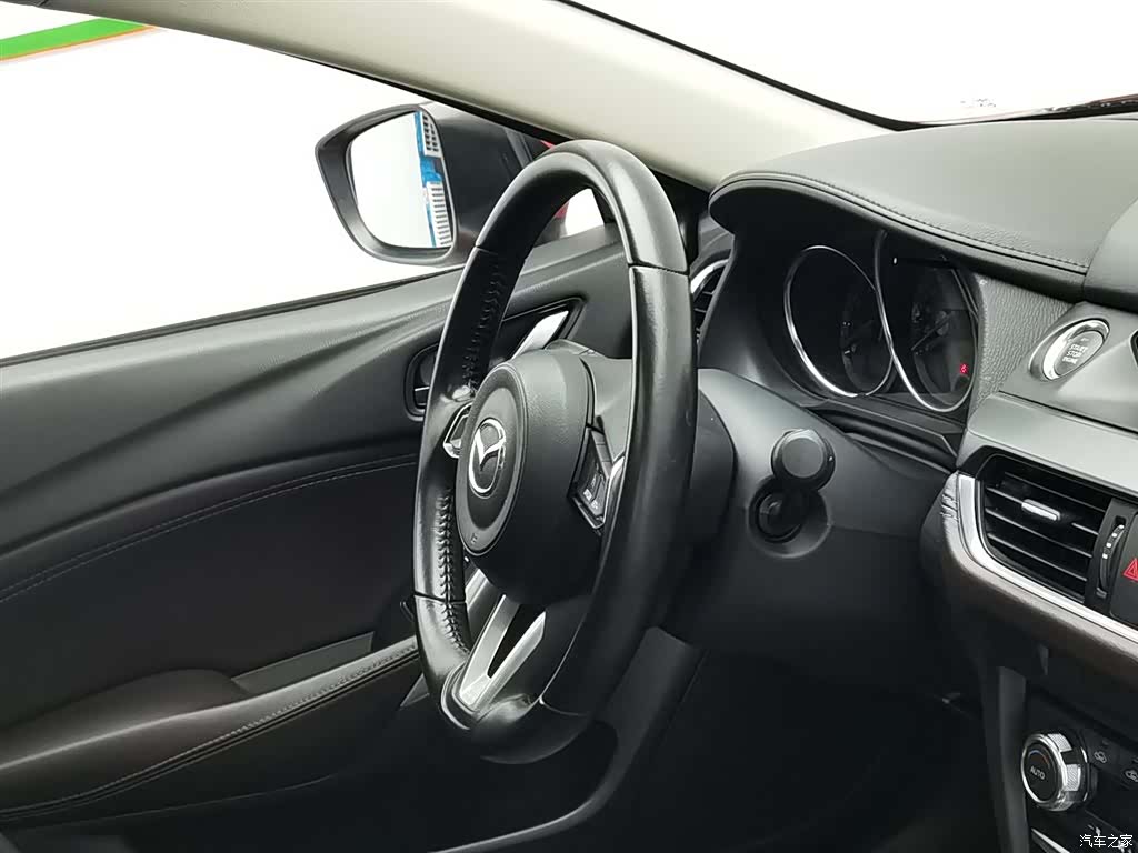 Mazda Atenza, 2017 22