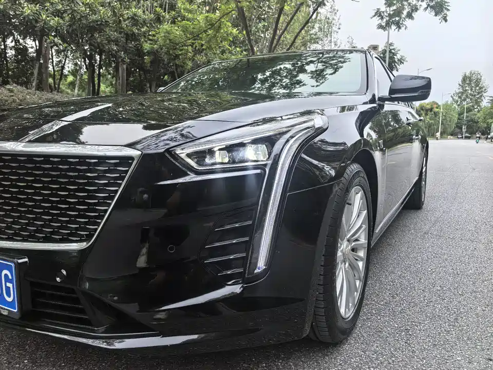 Cadillac CT6