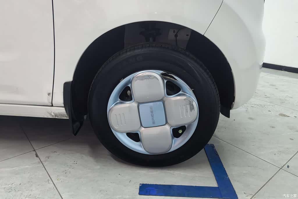 Geely Panda, 2025 6