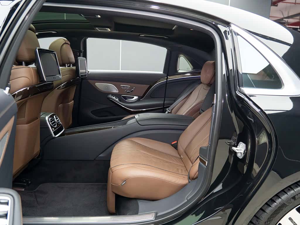 Maybach S-Class, 2017 9