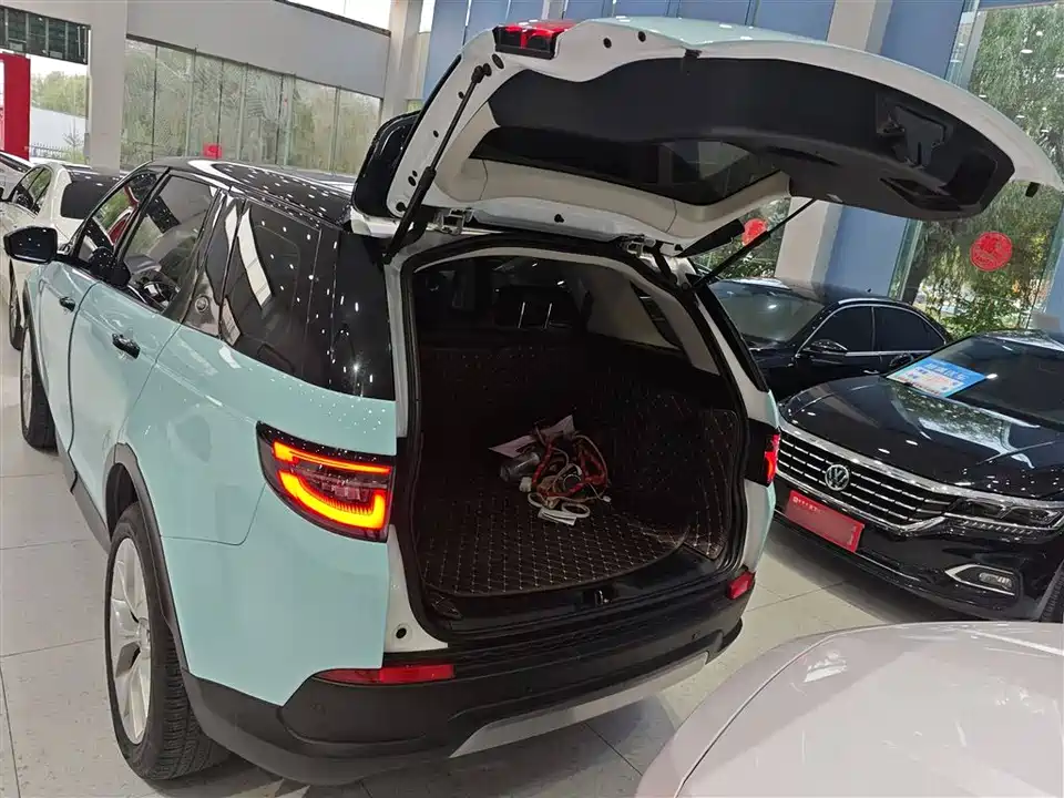 Land Rover Discover sports