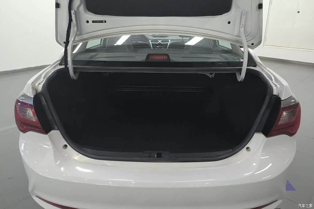 BYD F3, 2021 4