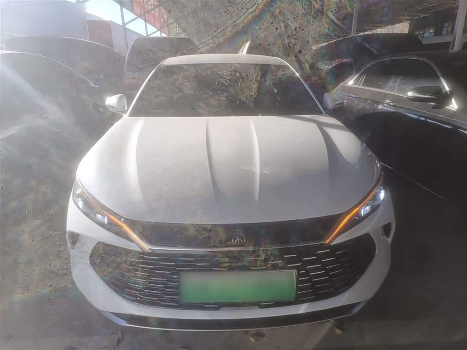 BYD Qin L