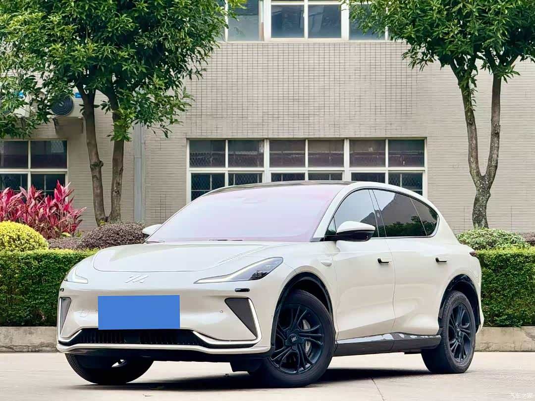 IM Motors LS7, 2023 1