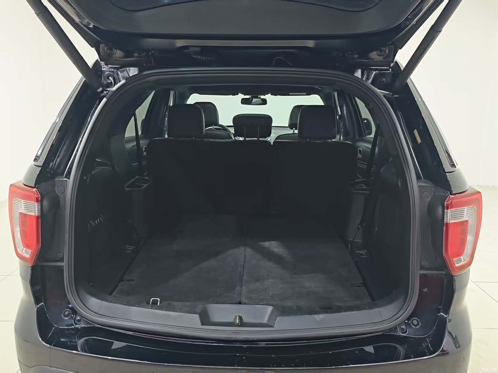 Ford Explorer, 2017 8