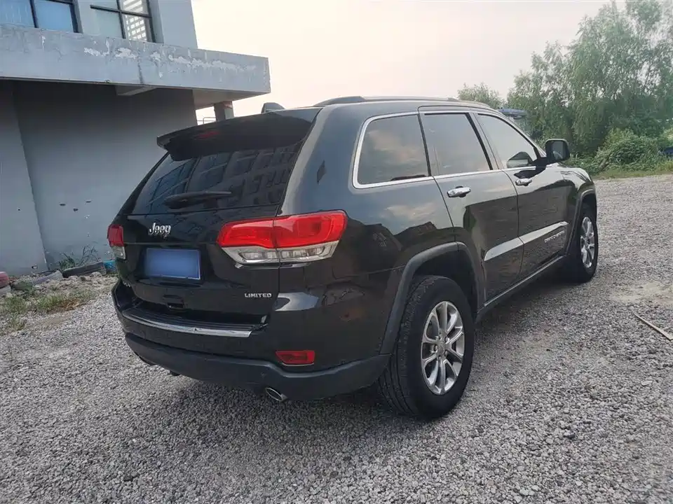 Jeep Grand Cherokee