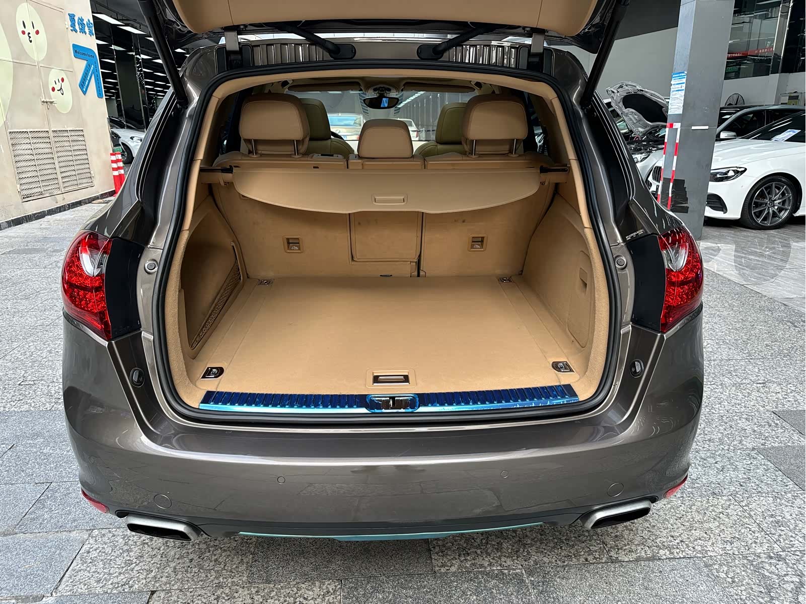 Porsche Cayenne, 2013 12