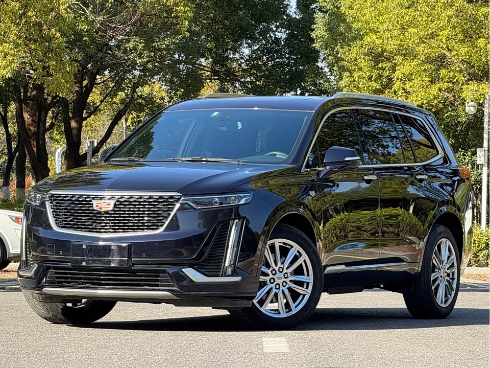 Cadillac XT6