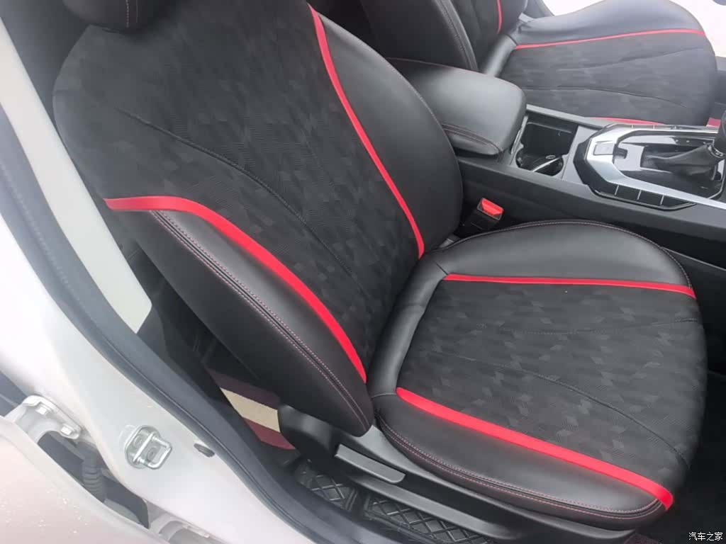 BAIC D50, 2018 25