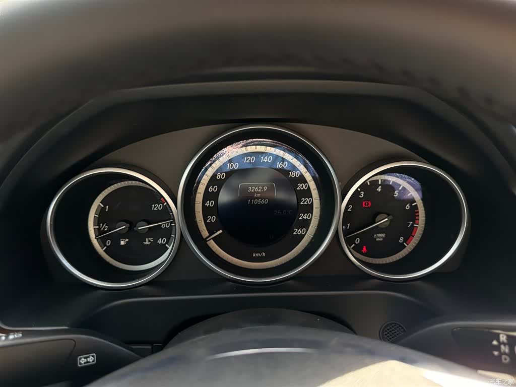 Mercedes-Benz E-Class, 2015 11