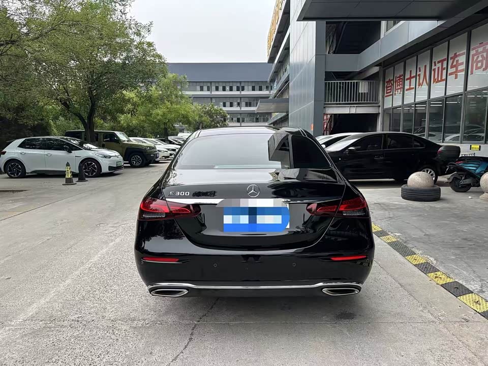 Mercedes-Benz E-class Mercedes-Benz E-class