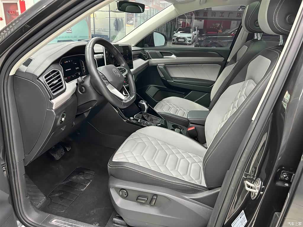 Volkswagen Tayron, 2023 11