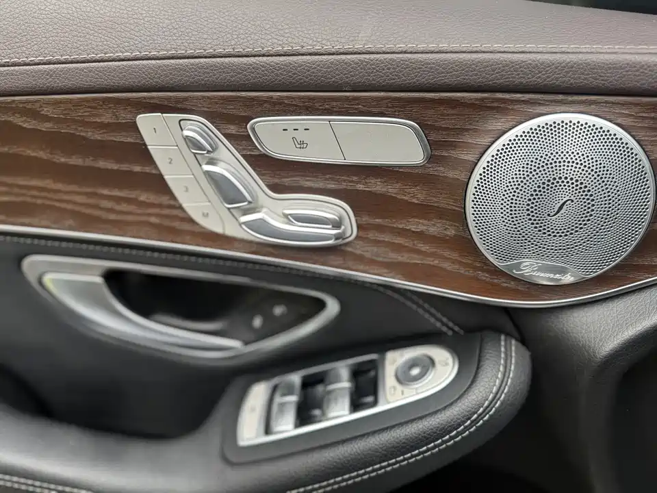 Mercedes-Benz GLC Mercedes-Benz GLC