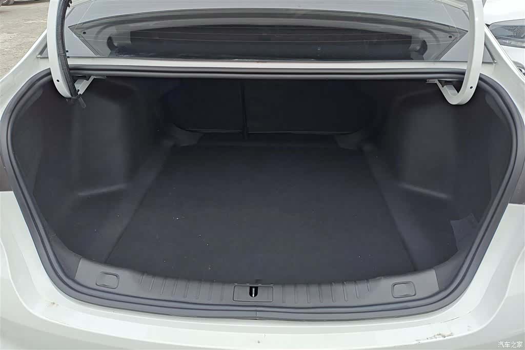 Buick Verano, 2022 4