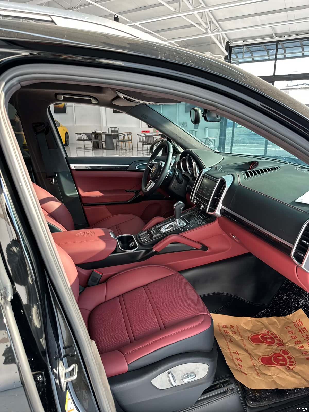 Porsche Cayenne, 2012 10