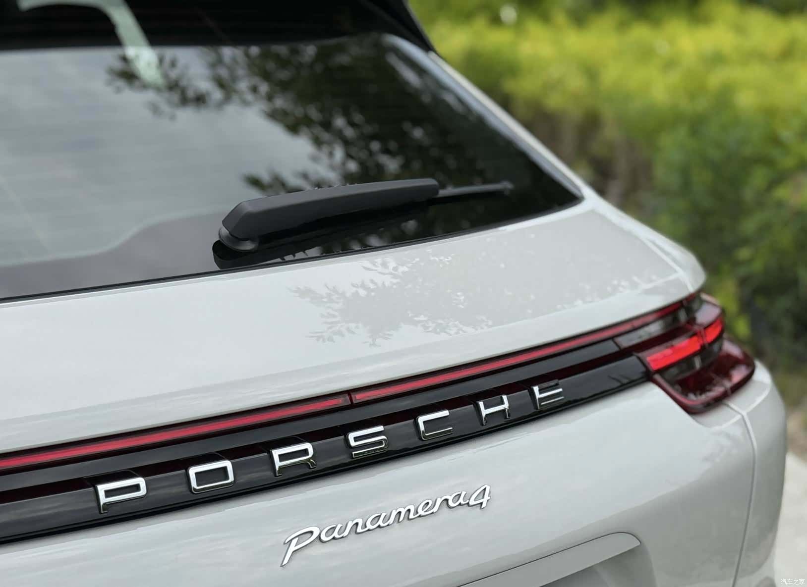 Porsche Panamera, 2018 10