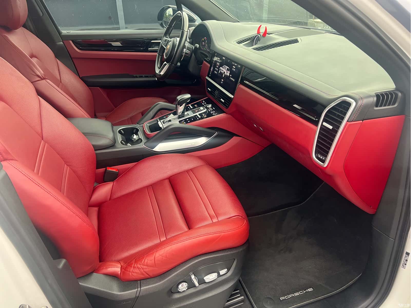 Porsche Cayenne, 2019 11