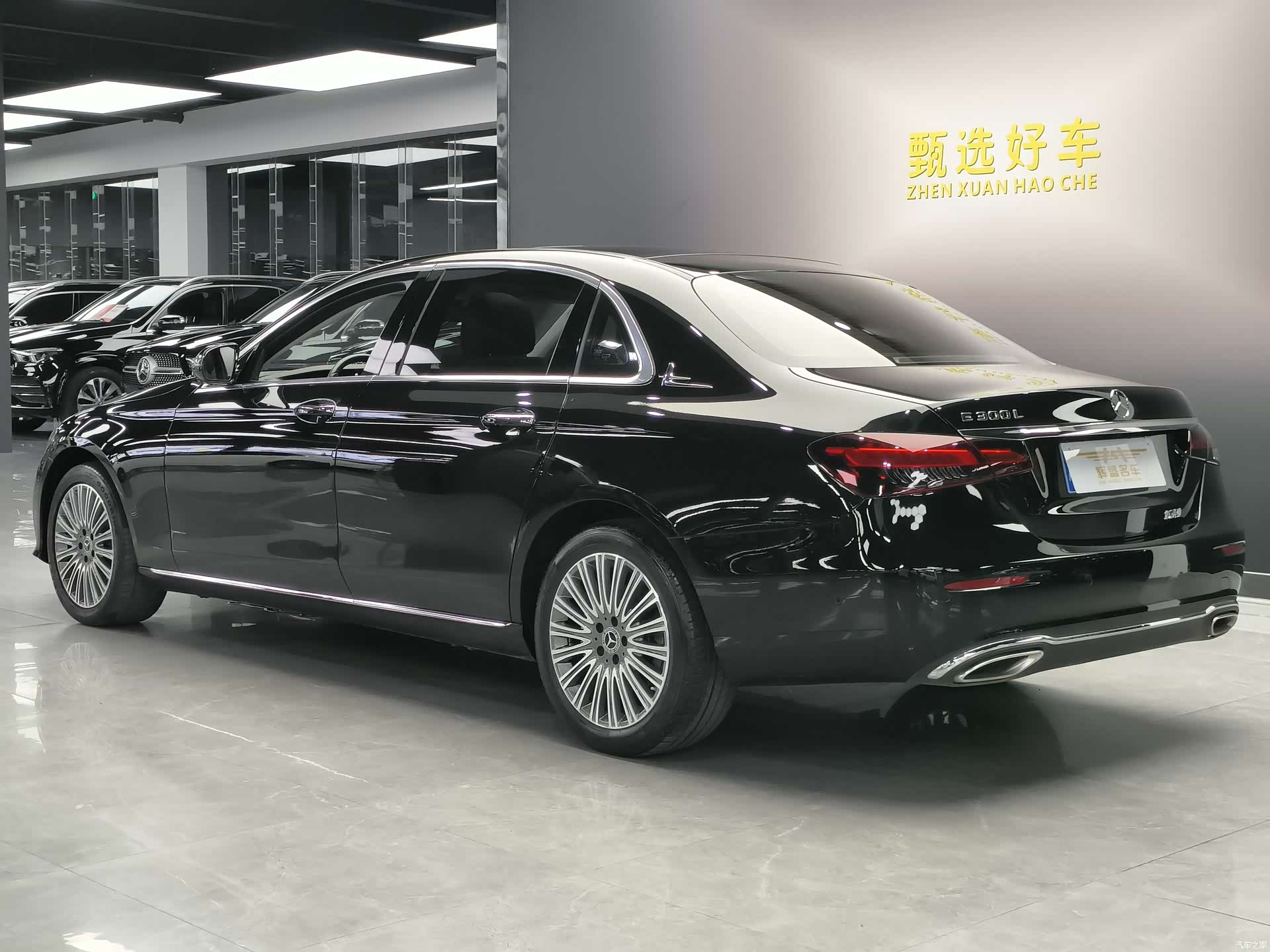 Mercedes-Benz E-Class, 2023 12