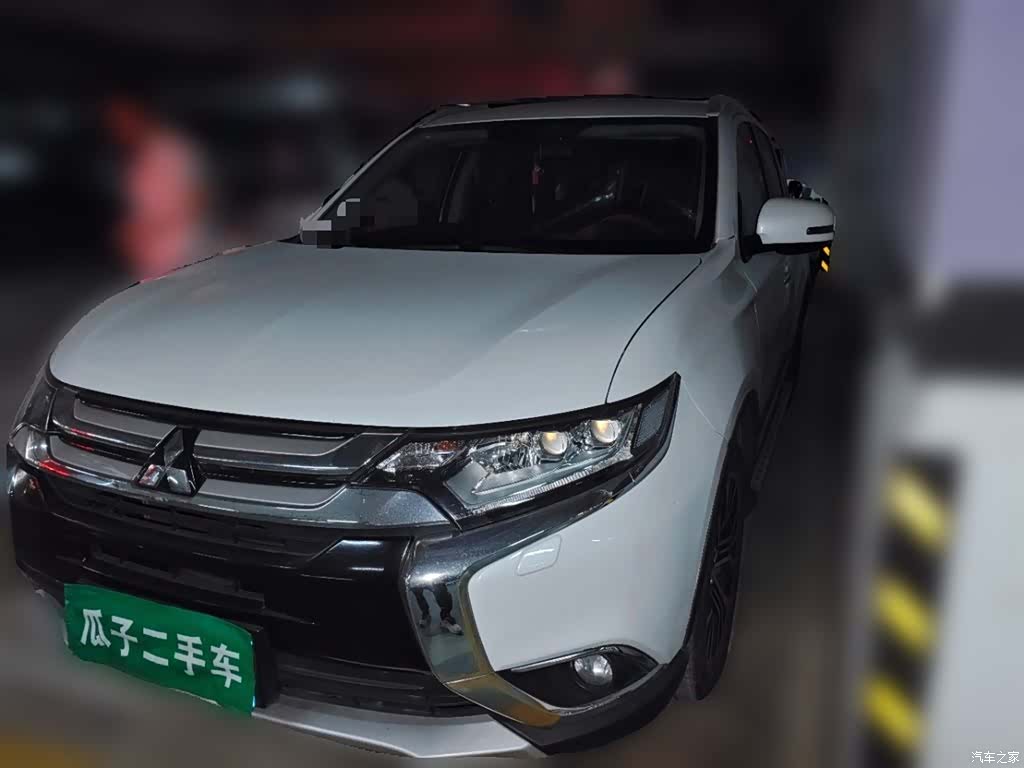 Mitsubishi Outlander, 2017 2