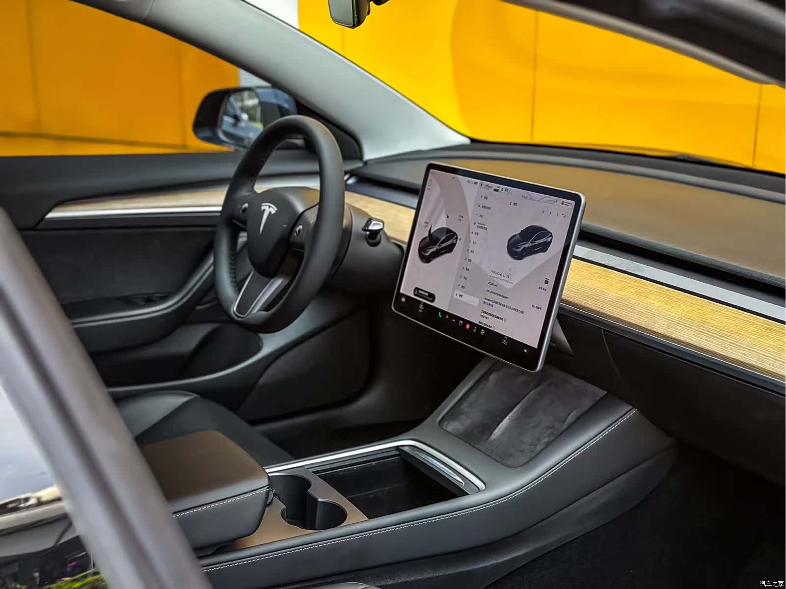 Tesla Model 3, 2021 все фото