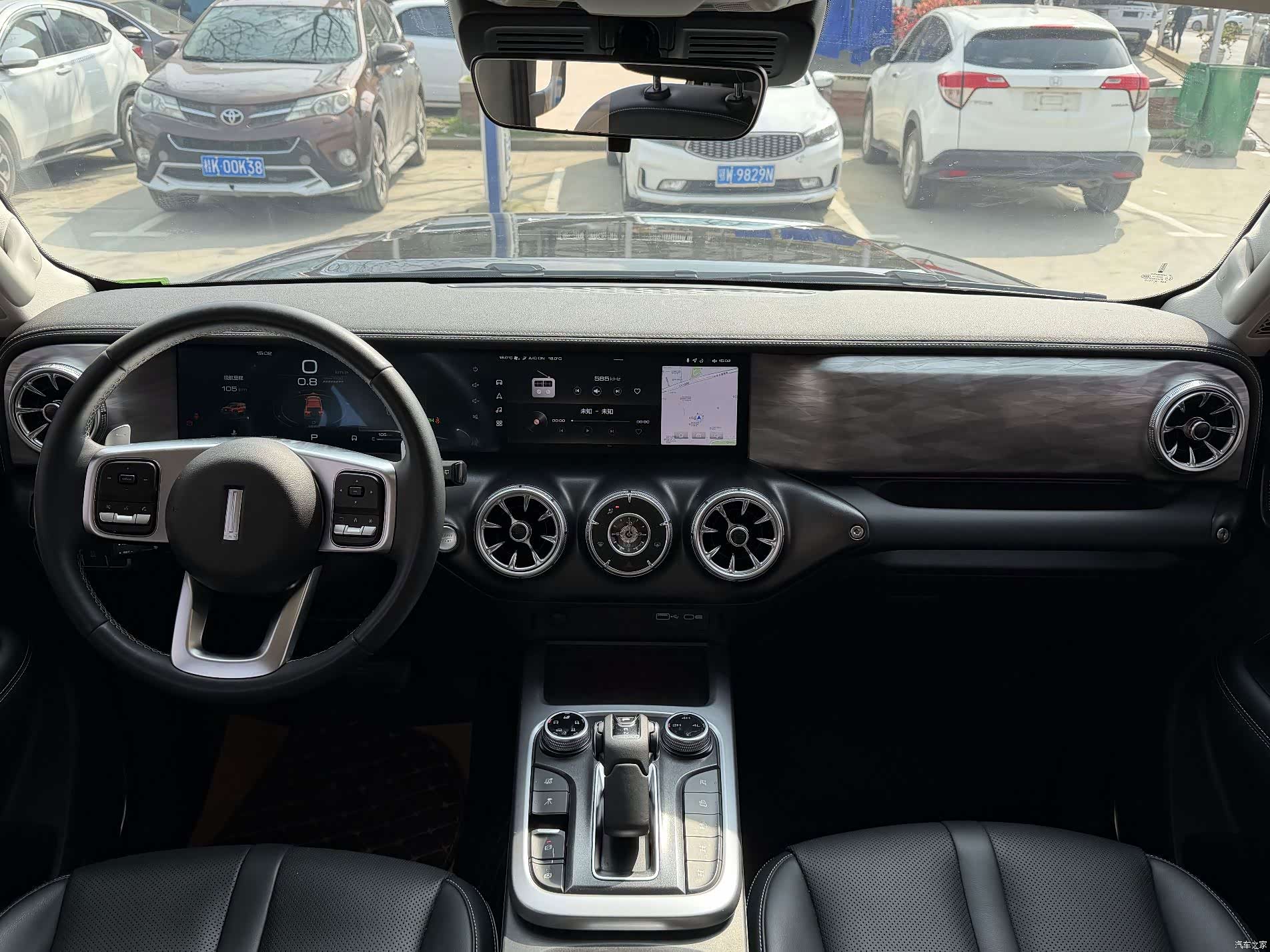 Tank 300, 2021 12