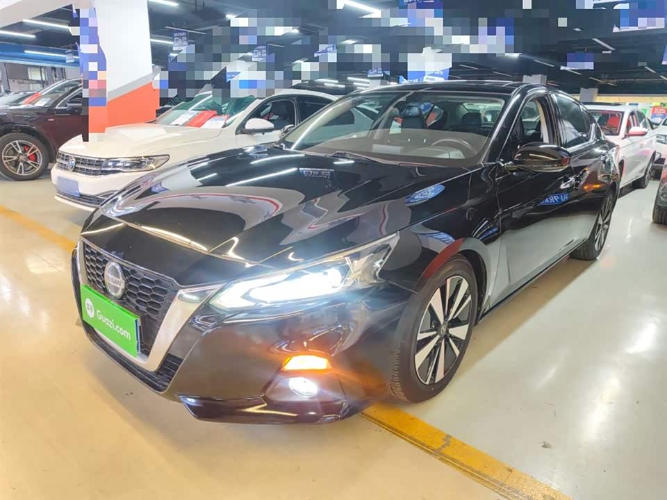 Nissan Teana