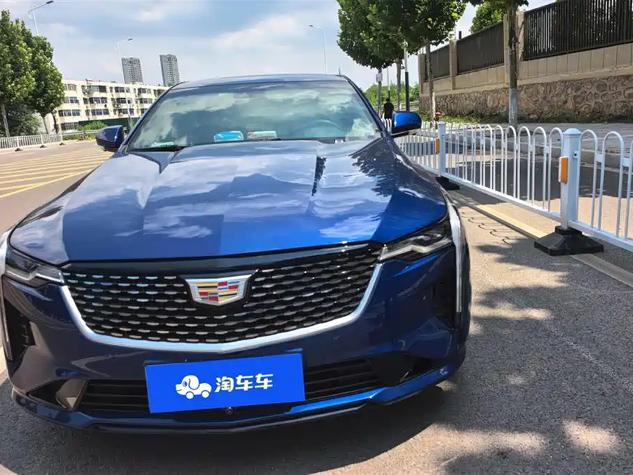 Cadillac CT4