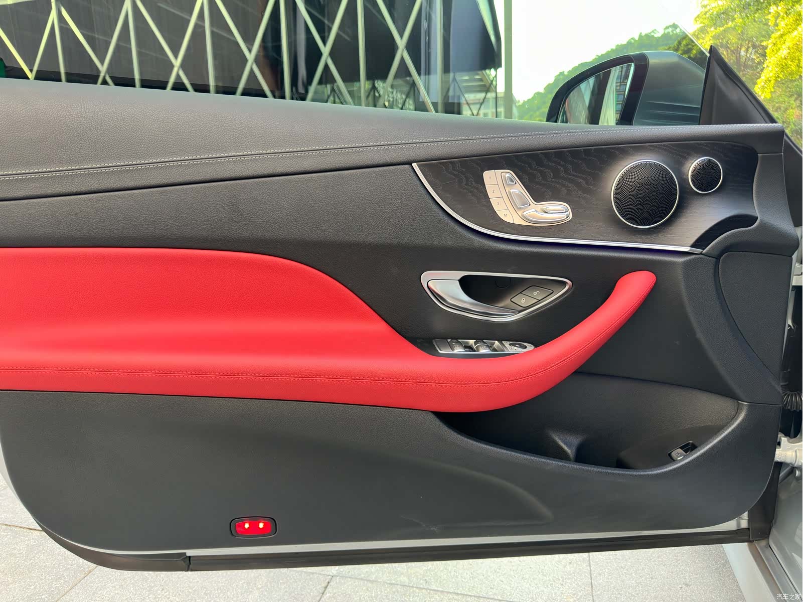 Mercedes-Benz E-Class, 2021 20