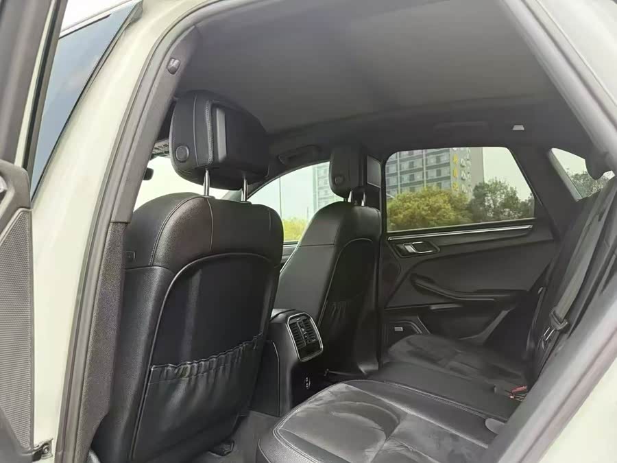 Porsche Macan 2021, фото 5
