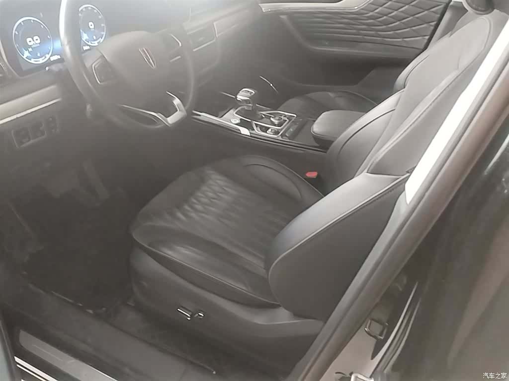 Hongqi HS5, 2023 15