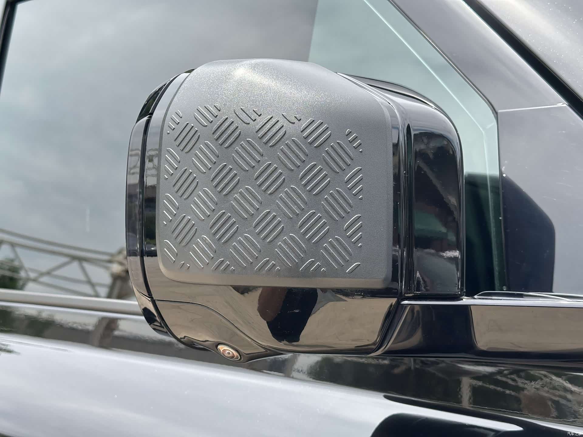 Land Rover Defender, 2021 32
