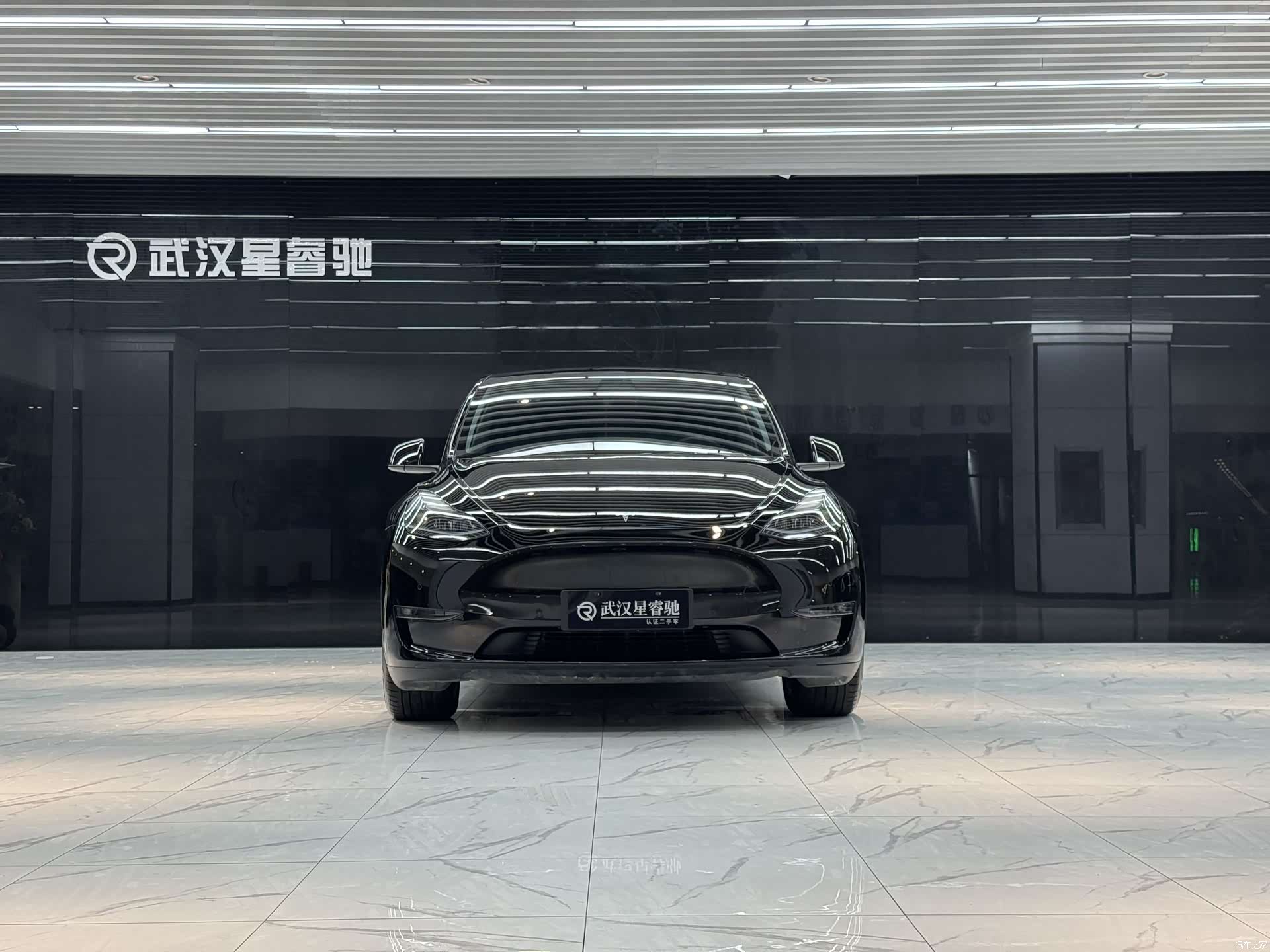 Tesla Model Y, 2021 3