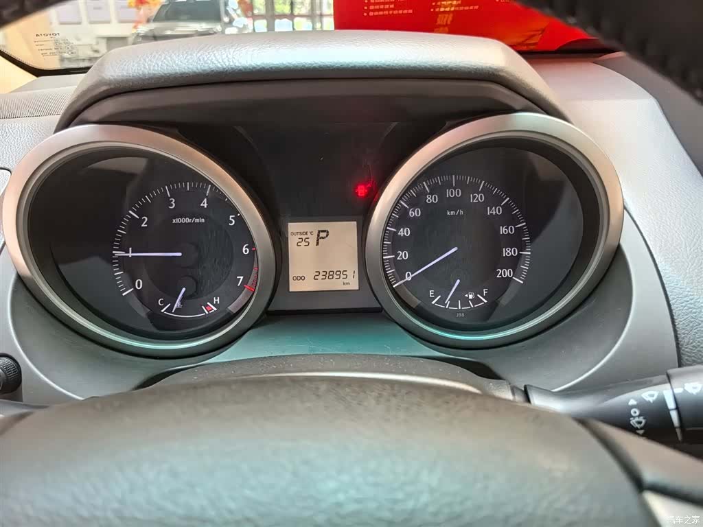 Toyota Prado, 2011 13