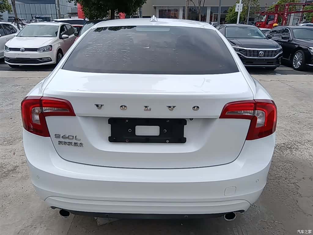 Volvo S60, 2015 6