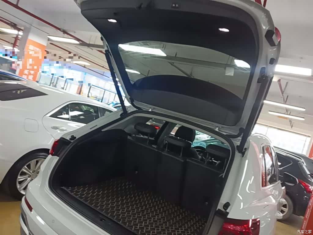 Audi Q3, 2022 19