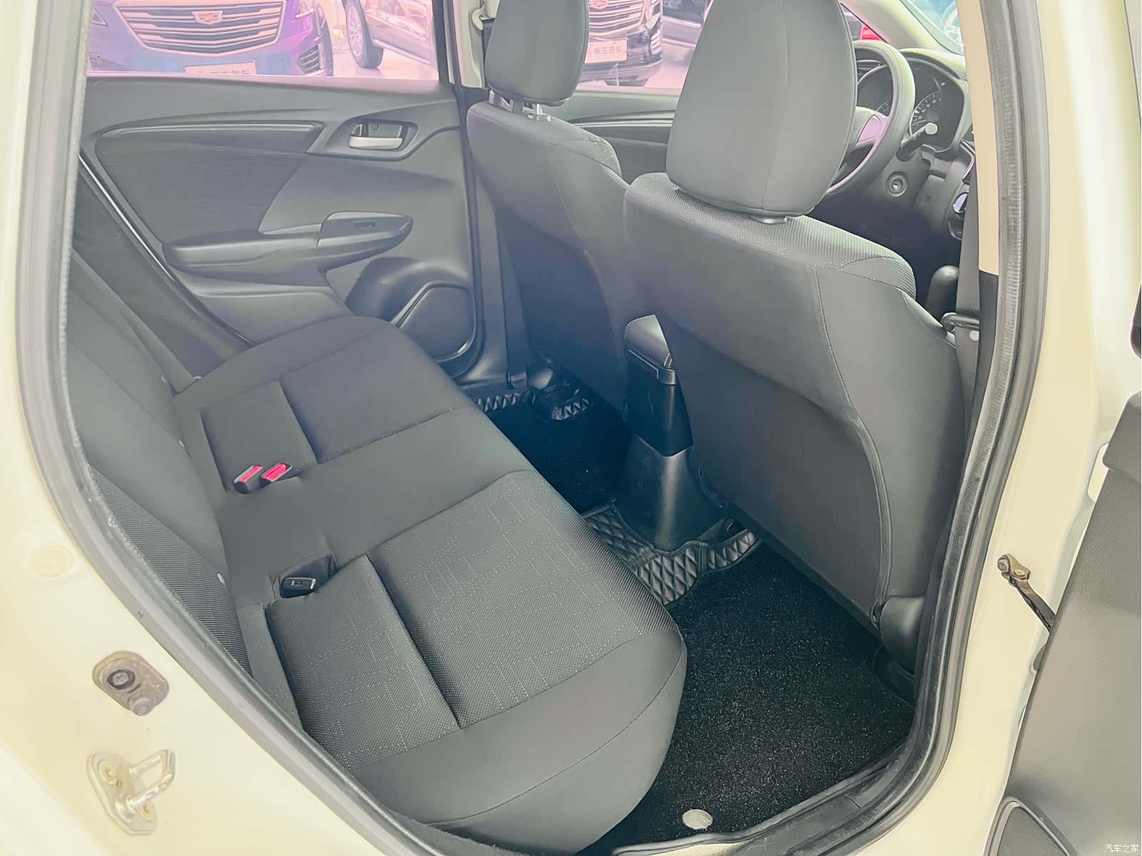 Honda Fit, 2017 19