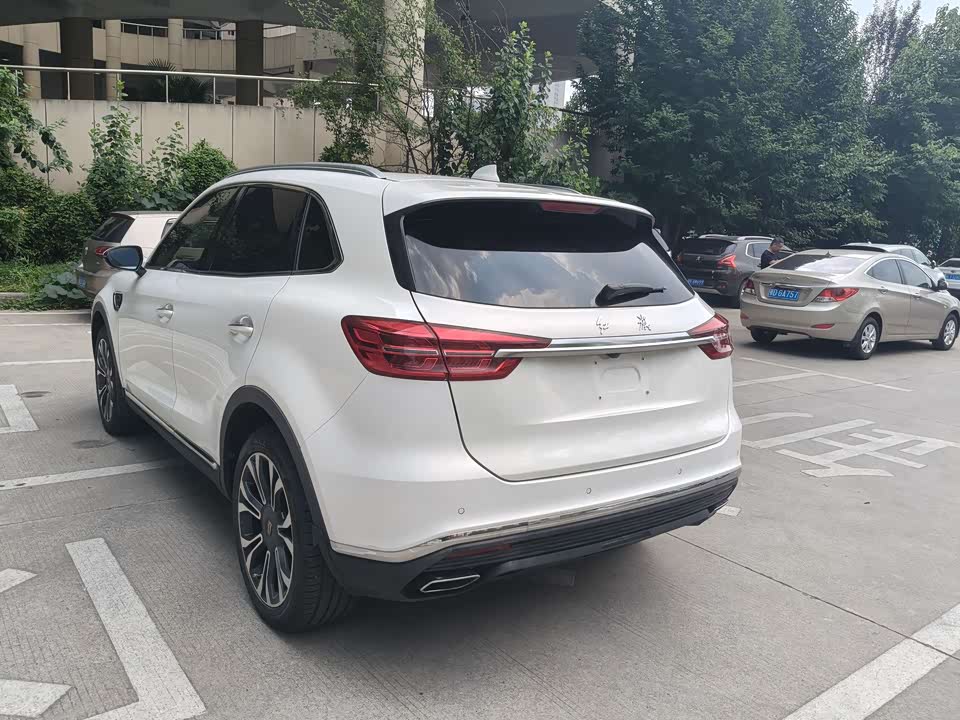 Hongqi HS5 Hongqi HS5