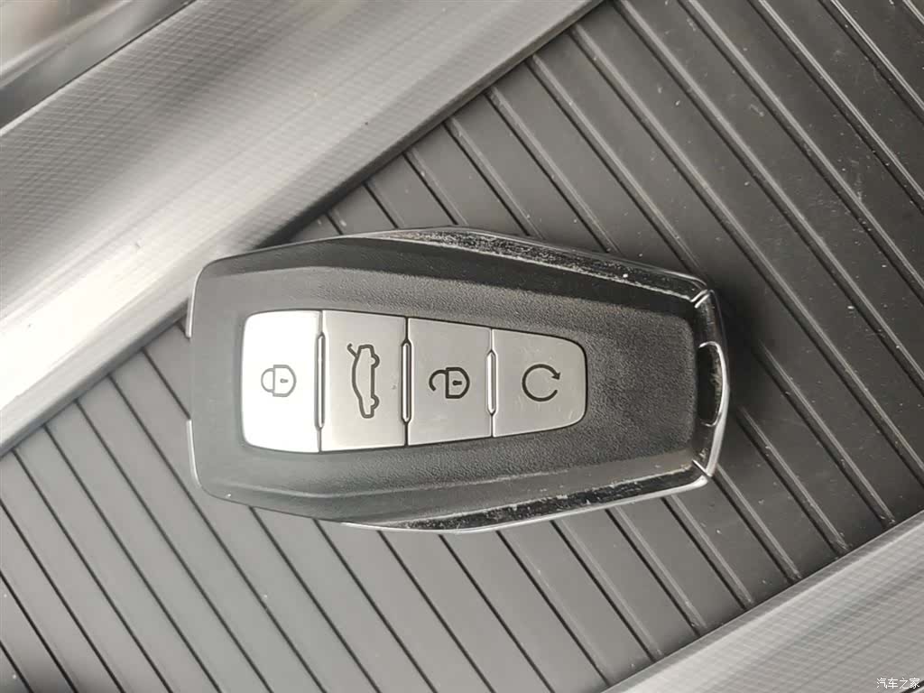 Geely Preface, 2021 17
