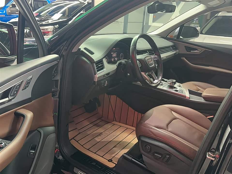 Audi Q7 Audi Q7