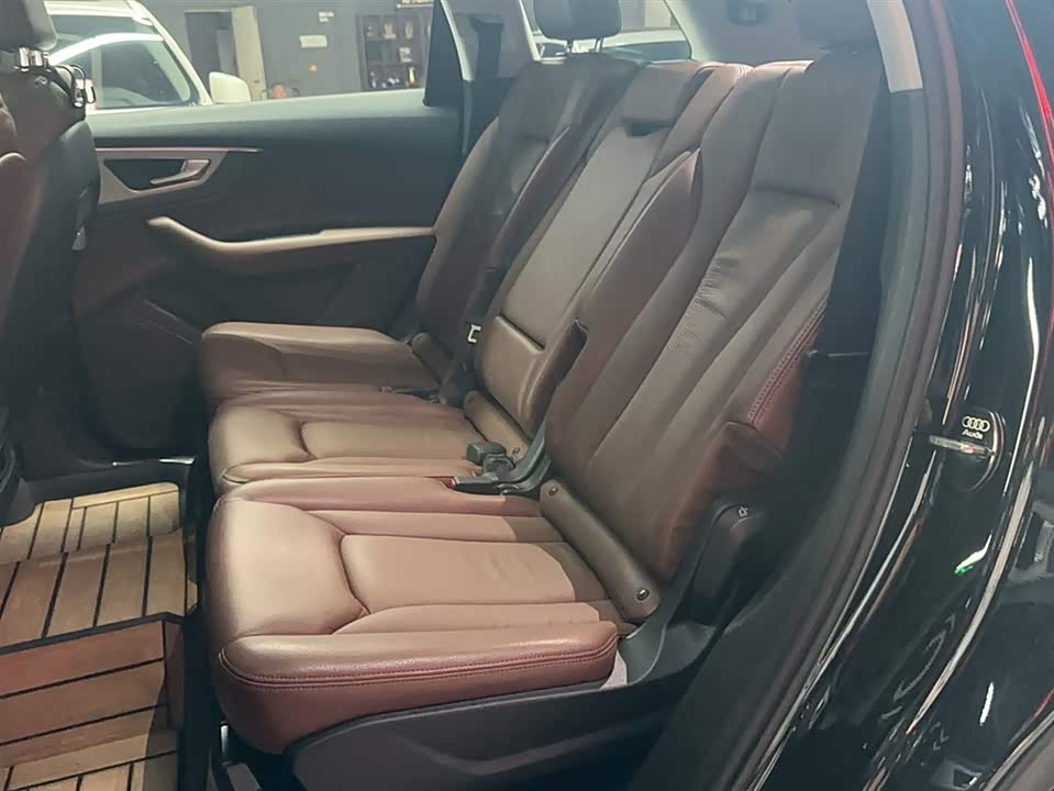 Audi Q7 Audi Q7