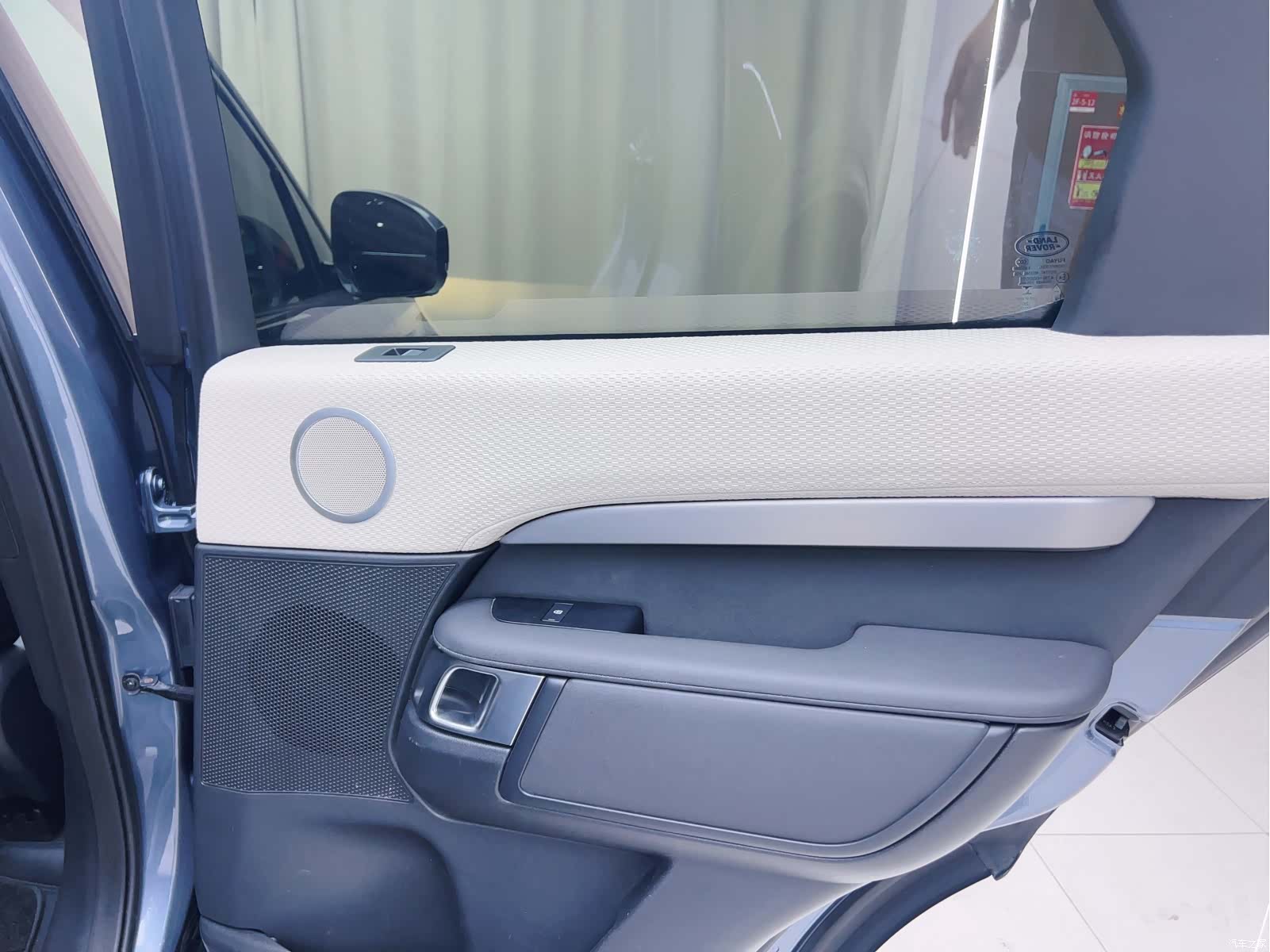 Land Rover Discovery, 2021 6