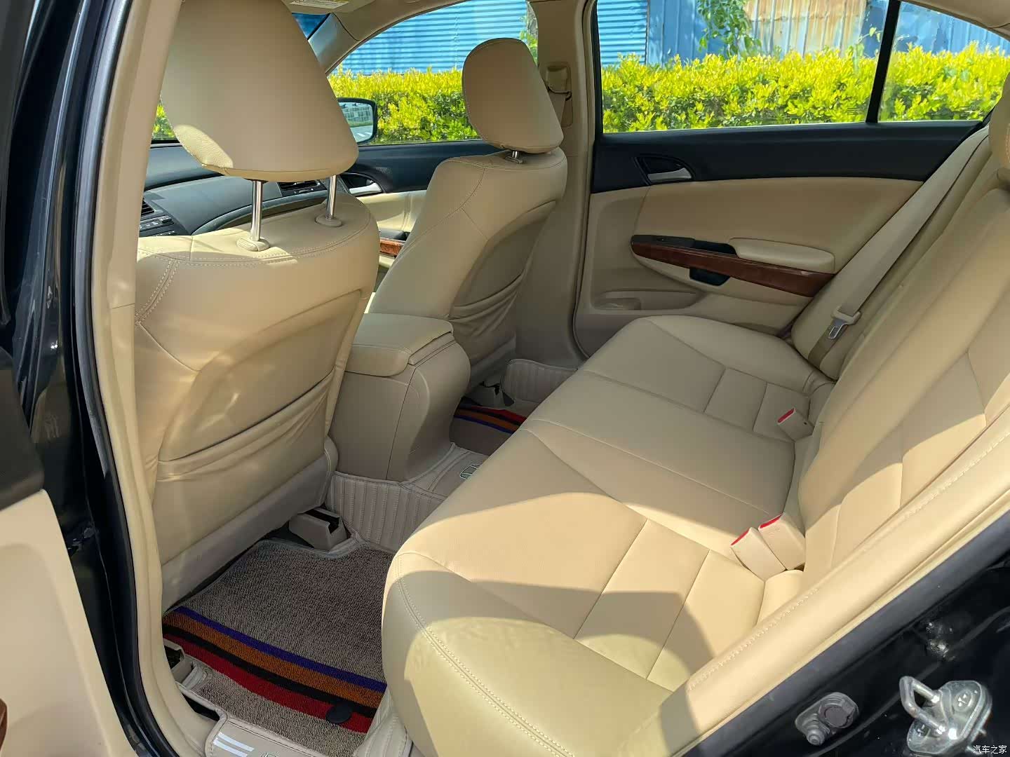 Honda Accord, 2011 6