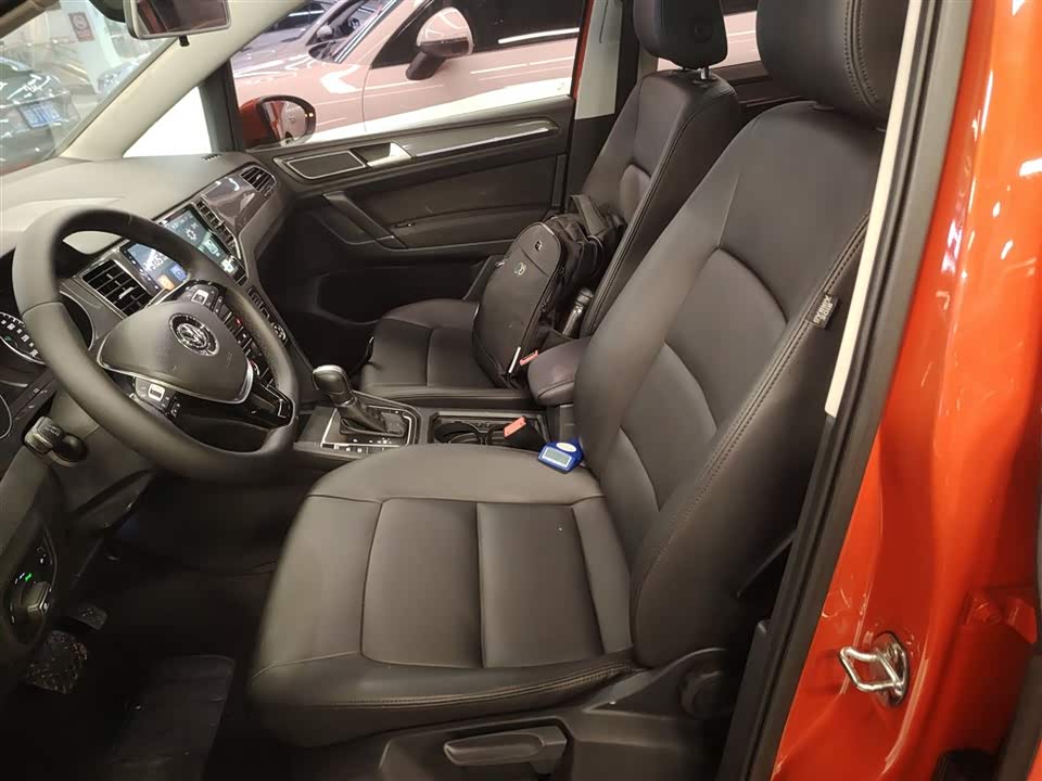 Volkswagen Golf*Jiayu